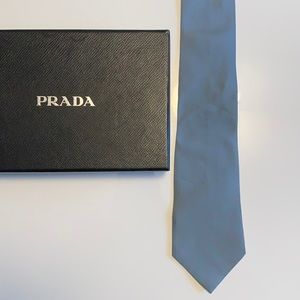 Men’s Prada Grey Silk Tie
